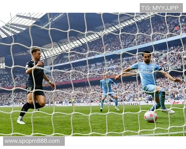 曼城梅开二度逆转胜紧追利物浦擒英超榜首位置